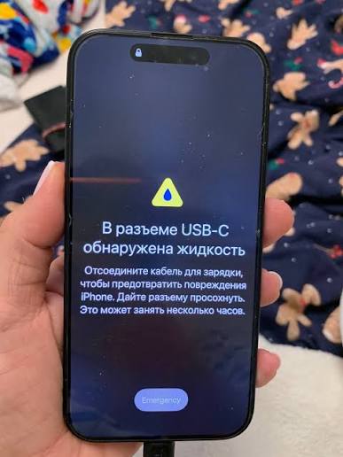 Samsung пишет «В разъёме USB обнаружена влага»: почему и что делать